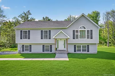 153 Ridge Drive, Middletown, NY 10940 - Photo 2