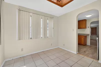 500 Pershing Boulevard, Rockville Centre, NY 11570 - Photo 22