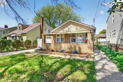 500 Pershing Boulevard, Rockville Centre, NY 11570 - Photo 4