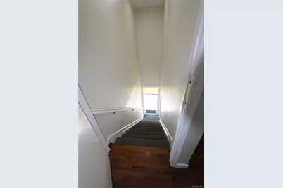 523 Hawthorne Avenue, Uniondale, NY 11553 - Photo 14