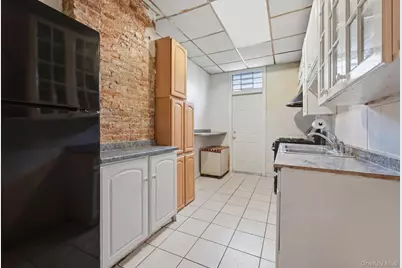 965 Glenmore Avenue, Brooklyn, NY 11208 - Photo 24