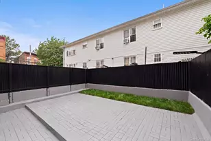 965 Glenmore Ave, Brooklyn, NY 11208 - Photo 36