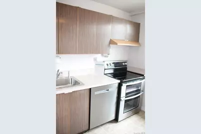 12 Old Mamaroneck Road #7K, White Plains, NY 10601 - Photo 8