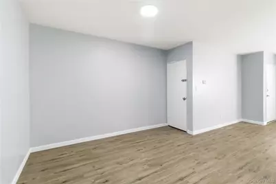 644 Autumn Avenue, Brooklyn, NY 11208 - Photo 8
