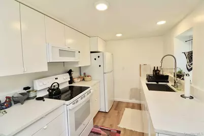 84 E Main Street, Beacon, NY 12508 - Photo 10