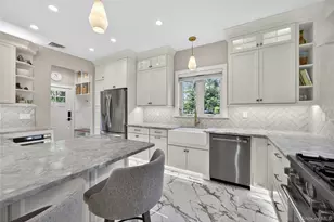 109 W Park Ave, Pearl River, NY 10965 - Photo 14