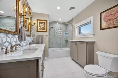 109 W Park Avenue, Pearl River, NY 10965 - Photo 26