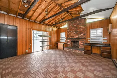 2255 Parkhurst Road, Elmont, NY 11003 - Photo 10