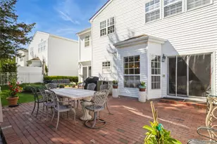 96 Fairway View Dr, Commack, NY 11725 - Photo 36