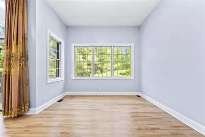 11 Belvedere Court, Manhasset, NY 11030 - Photo 14