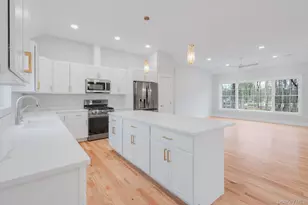 5 Pond Vw Ct, Staatsburg, NY 12580 - Photo 10