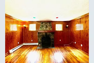 8 Lake Avenue, Monroe, NY 10950 - Photo 22