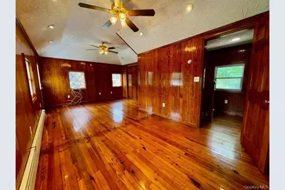 8 Lake Avenue, Monroe, NY 10950 - Photo 28