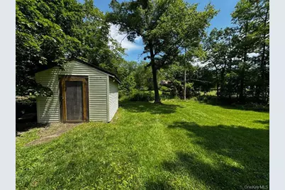 8 Lake Avenue, Monroe, NY 10950 - Photo 8