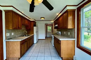 8 Lake Ave, Monroe, NY 10950 - Photo 16