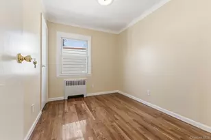 150-73 Foch Blvd, Jamaica, NY 11434 - Photo 10