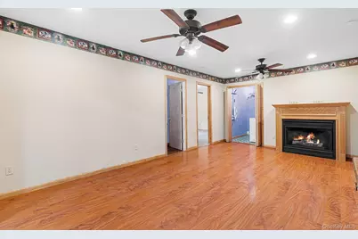 22 Hill View Road, New Windsor, NY 12553 - Photo 6