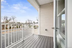 306 Bluestone Ct, Maybrook, NY 12543 - Photo 26