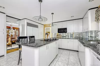 8 Kings Gate Road, Suffern, NY 10901 - Photo 6