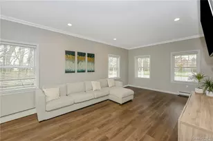 1246 Oakfield Ave, Wantagh, NY 11793 - Photo 6