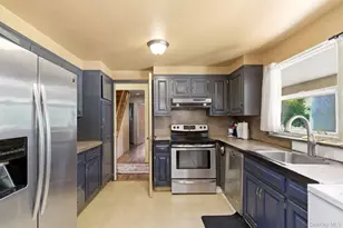 4 Meadowood Ct, Huntington, NY 11743 - Photo 8