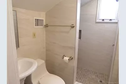 122 Forest Avenue #Rear, Glen Cove, NY 11542 - Photo 24
