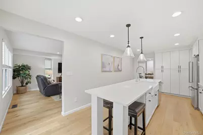 7 Guilford Circle, Goldens Bridge, NY 10526 - Photo 4