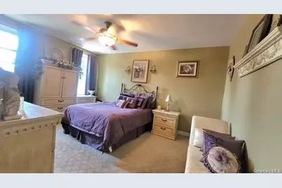 185 Atlantic Avenue #B-10, Lynbrook, NY 11563 - Photo 8