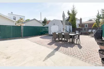 1332 129th Street, College Point, NY 11356 - Photo 4