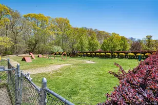 68 Artist Lake Dr, Middle Island, NY 11953 - Photo 18