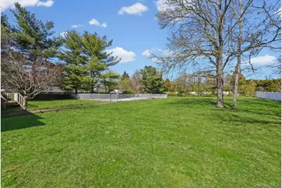 479 Half Hollow Road, Dix Hills, NY 11746 - Photo 26