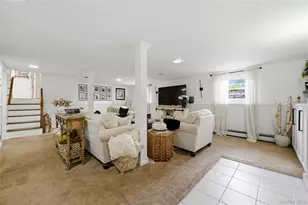 47 Continental Dr, New Windsor, NY 12553 - Photo 14