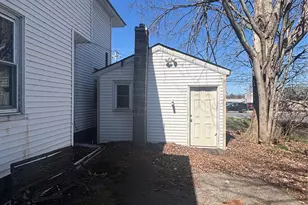 460 Albany, Kingston, NY 12401 - Photo 4