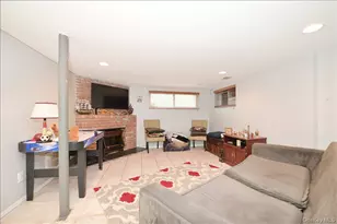 11 Hamilton Dr, Roslyn, NY 11576 - Photo 26
