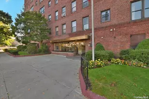 143-50 Hoover Ave, Briarwood, NY 11435 - Photo 18