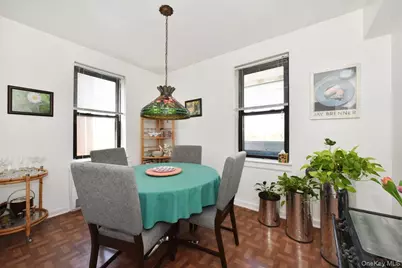 143-50 Hoover Avenue #416, Briarwood, NY 11435 - Photo 6