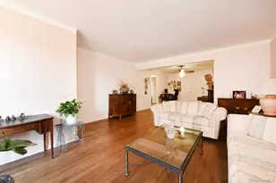 143-50 Hoover Ave, Briarwood, NY 11435 - Photo 4