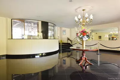 143-50 Hoover Avenue #416, Briarwood, NY 11435 - Photo 24