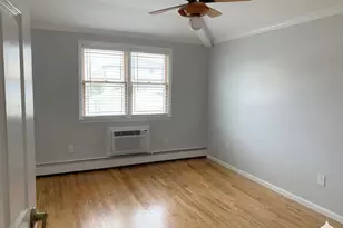 5-15 123rd St, College Point, NY 11356 - Photo 4