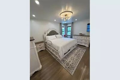 3266 Lucerne Street, Bronx, NY 10465 - Photo 14