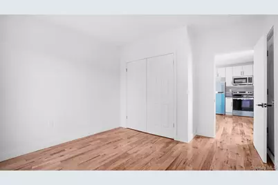 1148 E 211th Street, Bronx, NY 10469 - Photo 18
