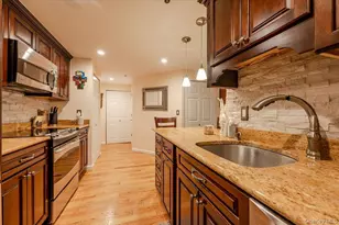 185 W Park Ave, Long Beach, NY 11561 - Photo 10