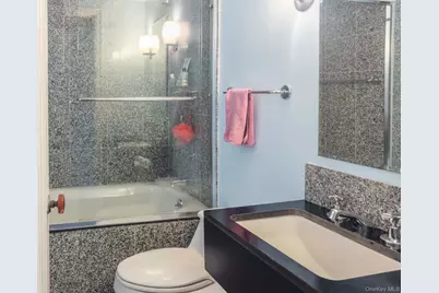 160 Cabrini Boulevard #62, New York, NY 10033 - Photo 26