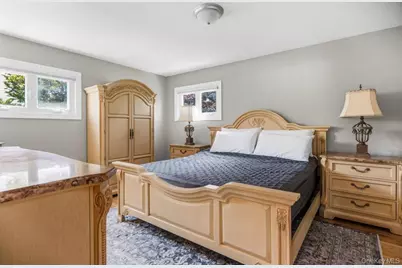 126 Henry Street, Massapequa, NY 11758 - Photo 20