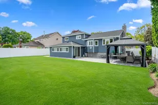 126 Henry St, Massapequa, NY 11758 - Photo 32
