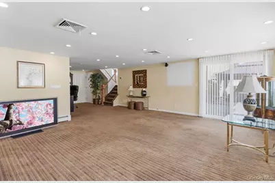 126 Henry Street, Massapequa, NY 11758 - Photo 24