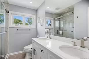126 Henry St, Massapequa, NY 11758 - Photo 22