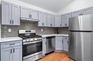 2739 Lawton Ave, Bronx, NY 10465 - Photo 22