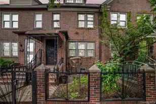 33-21 72nd St, Jackson Heights, NY 11372 - Photo 1