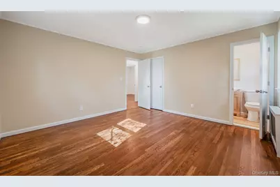 1076 Northgate Court, Uniondale, NY 11553 - Photo 26